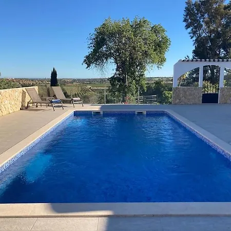 Luisa With Private Pool And Amazing Views * 앨칸타릴하